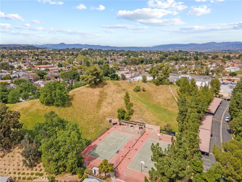 25027 Peachland Avenue 260 Property Photo 21