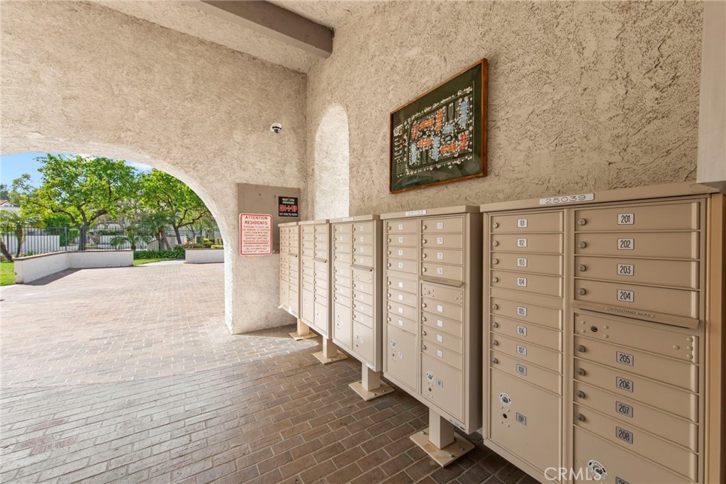 25027 Peachland Avenue 260 Property Photo 23