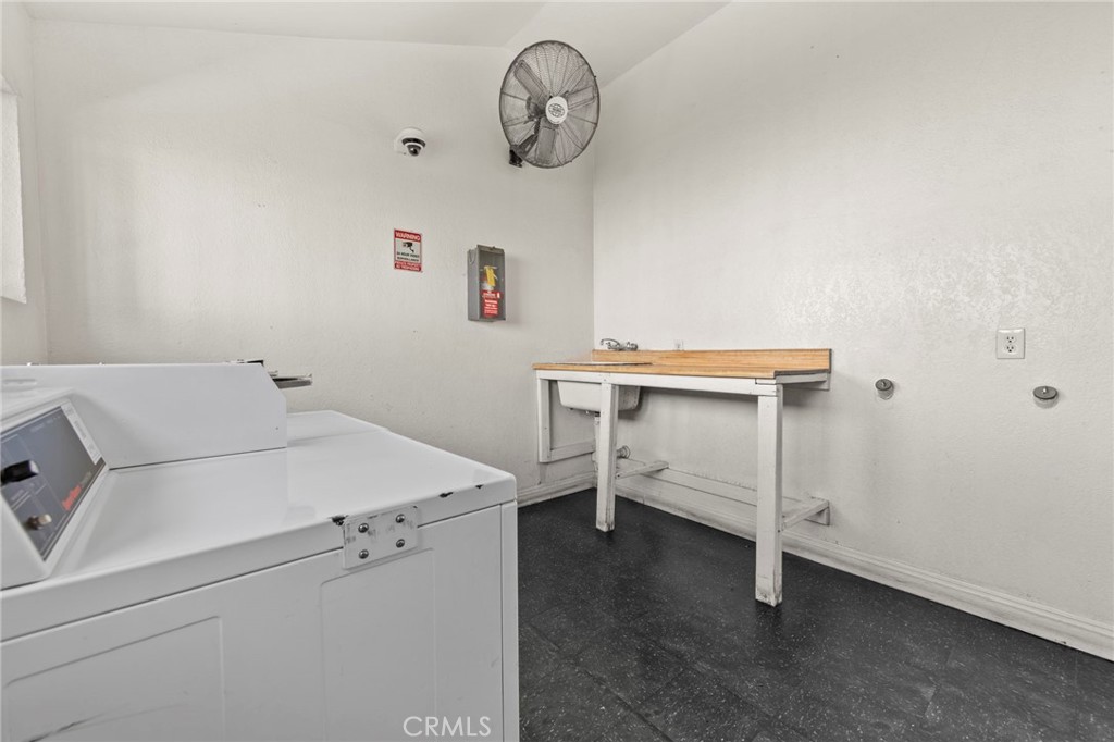 25027 Peachland Avenue 260 Property Photo 27