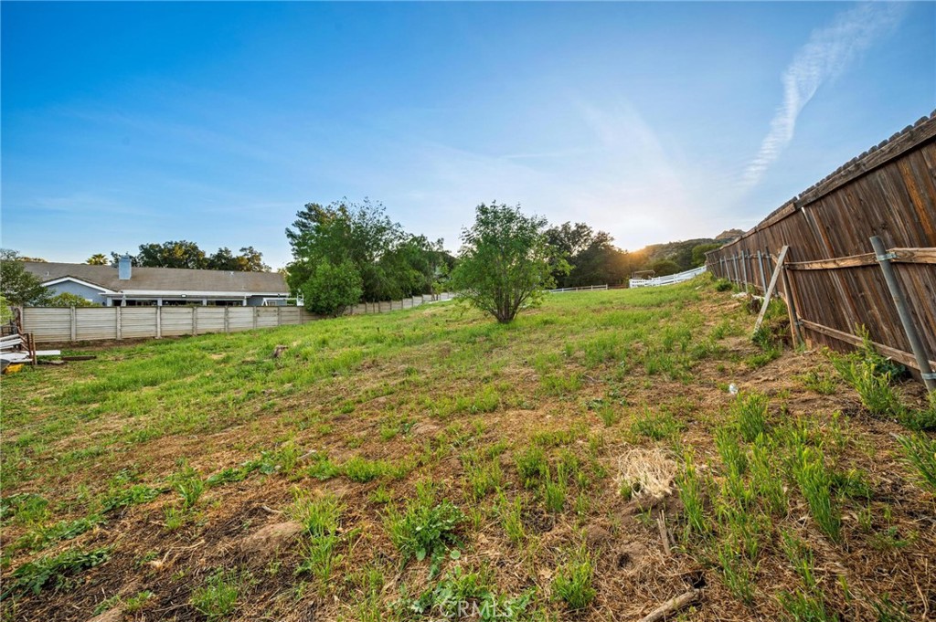 9812 Kentland Avenue Property Photo 14