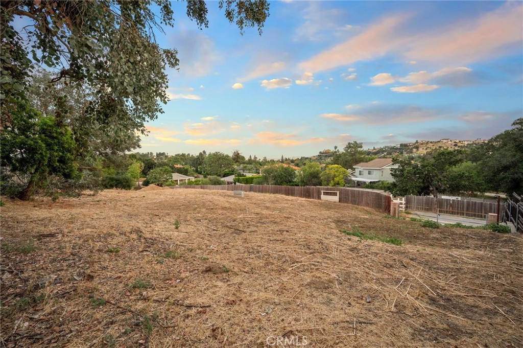 9822 Kentland Avenue Property Photo 5
