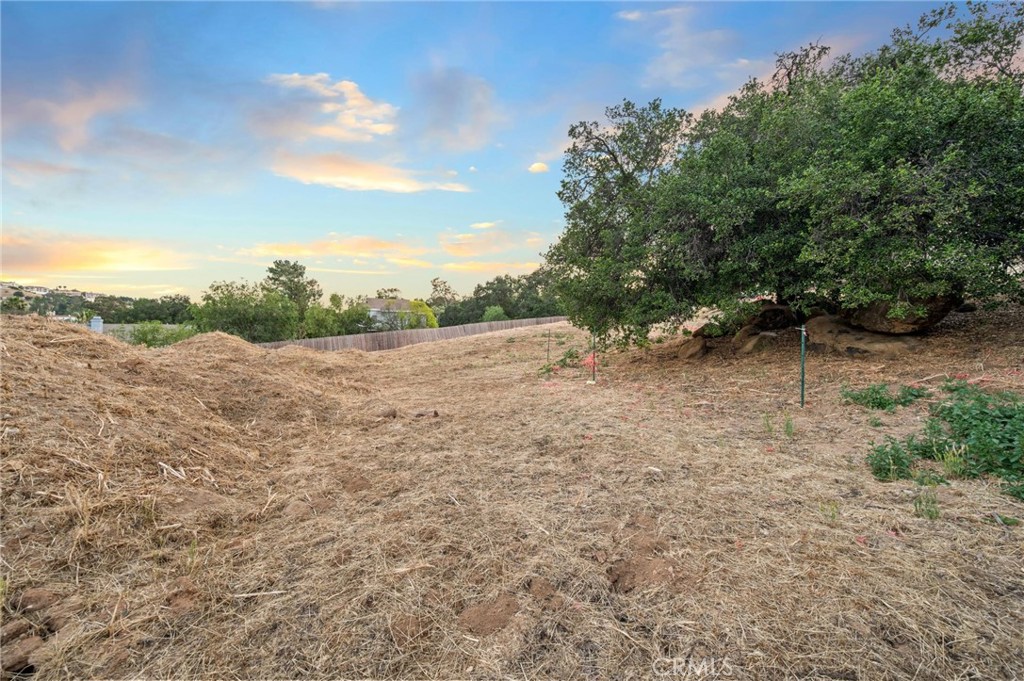 9822 Kentland Avenue Property Photo 6