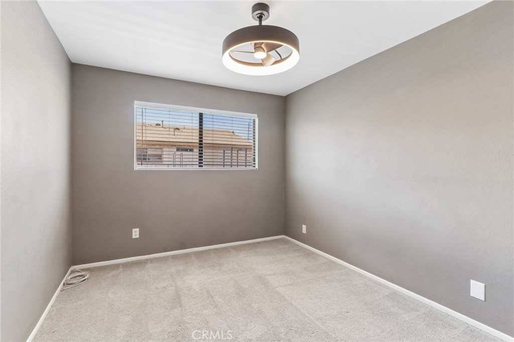 9600 Sylmar Avenue 19 Property Photo 20