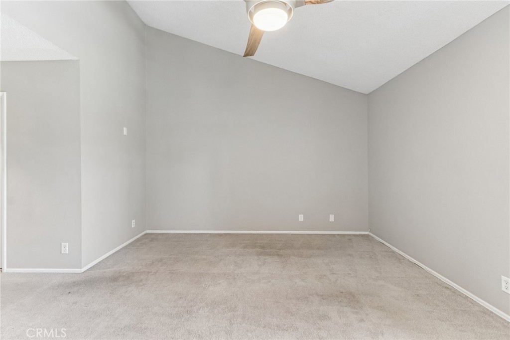 9600 Sylmar Avenue 19 Property Photo 25