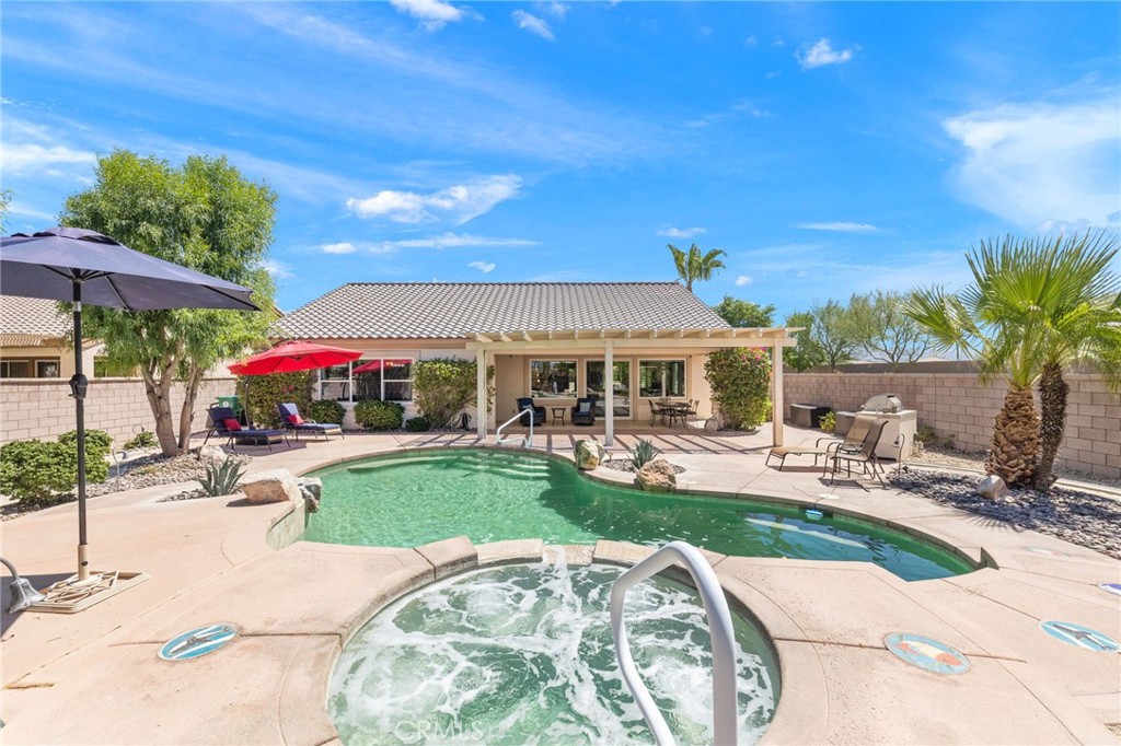 39371 Blossom Cir. Property Photo 2