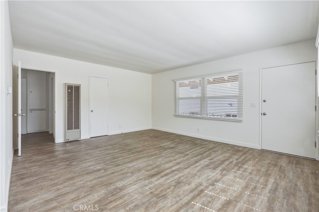 4961 Kester Avenue Property Photo 8