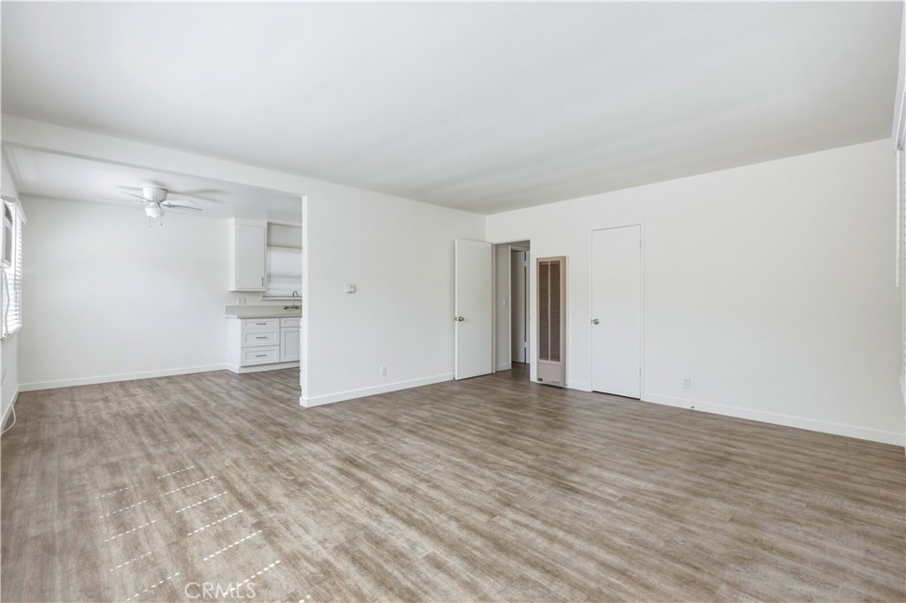 4961 Kester Avenue Property Photo 9