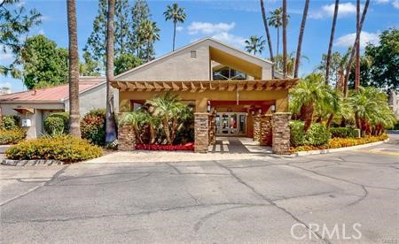 5535 Canoga 209 Property Photo 11