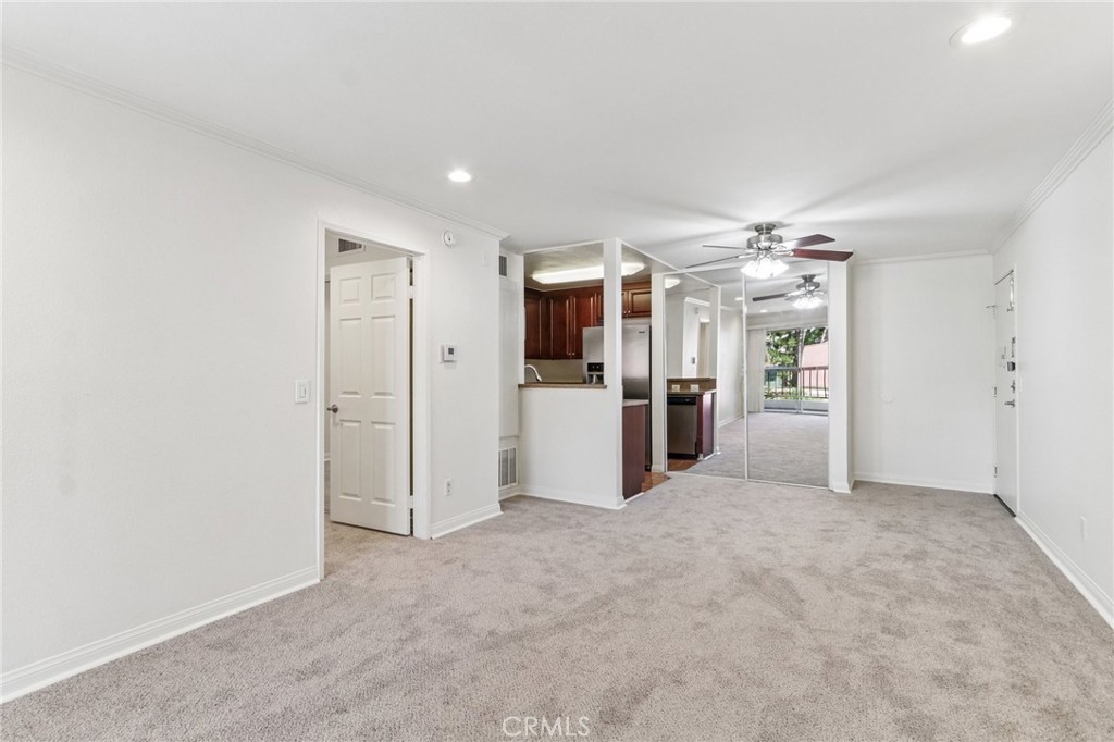 5535 Canoga 209 Property Photo 24