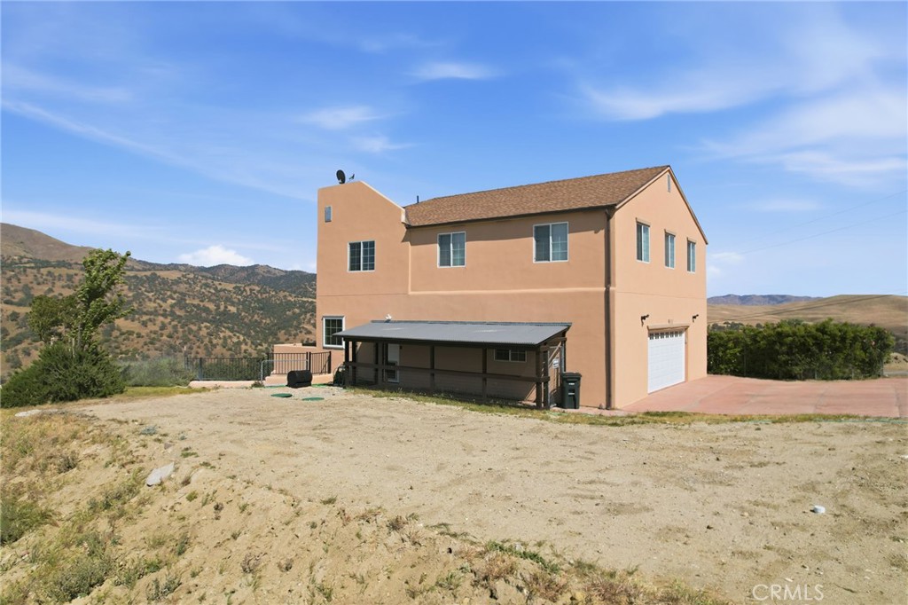 19701 Dovetail Property Photo 5