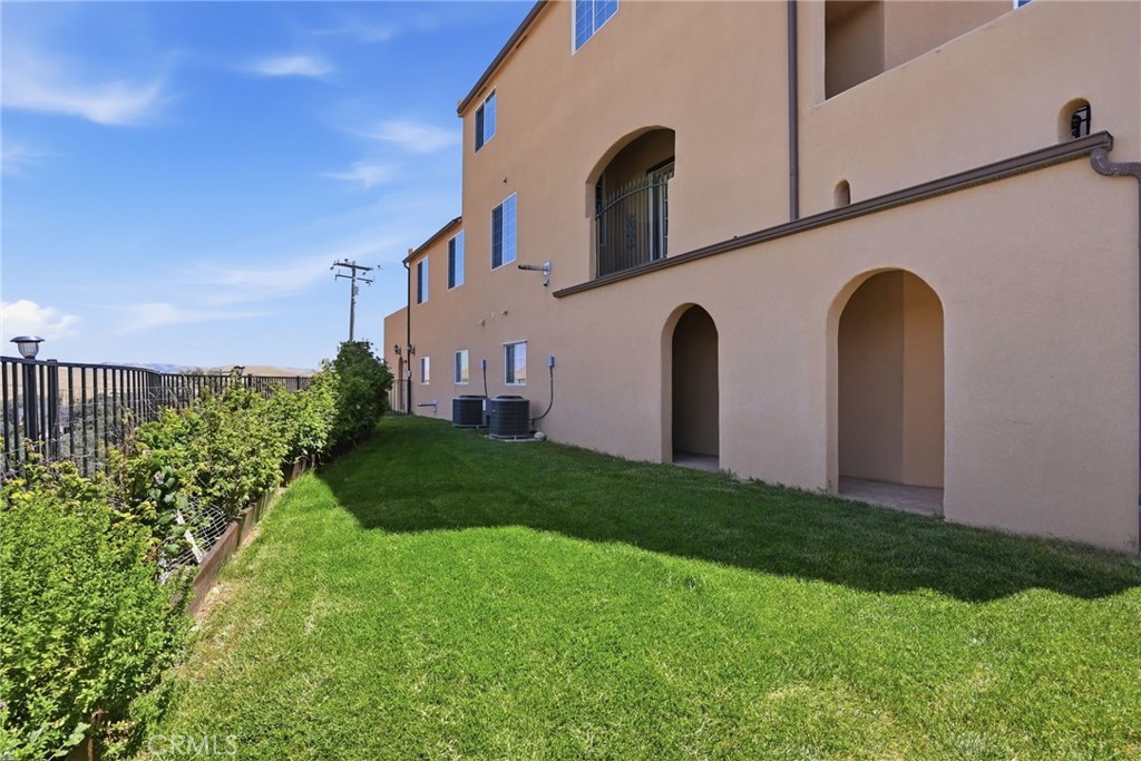 19701 Dovetail Property Photo 64
