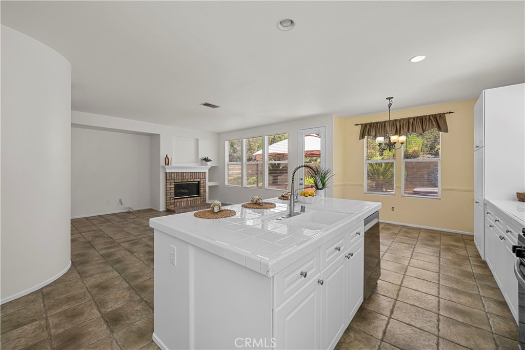 28454 Cascade Property Photo 13