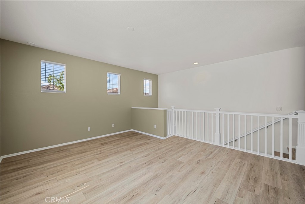 28454 Cascade Property Photo 25
