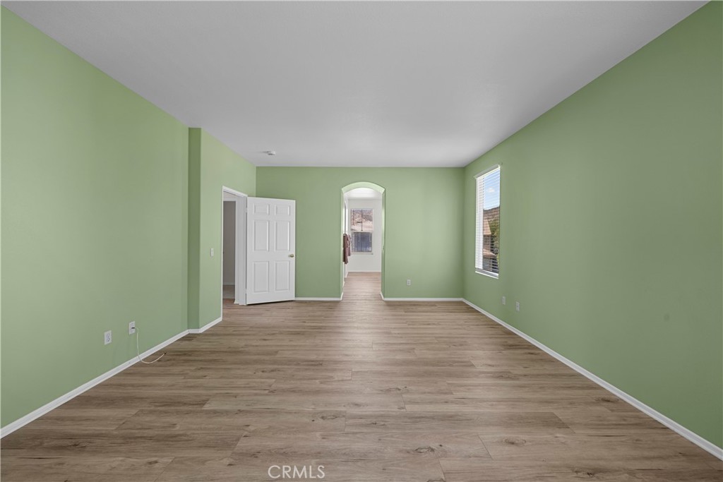 28454 Cascade Property Photo 39