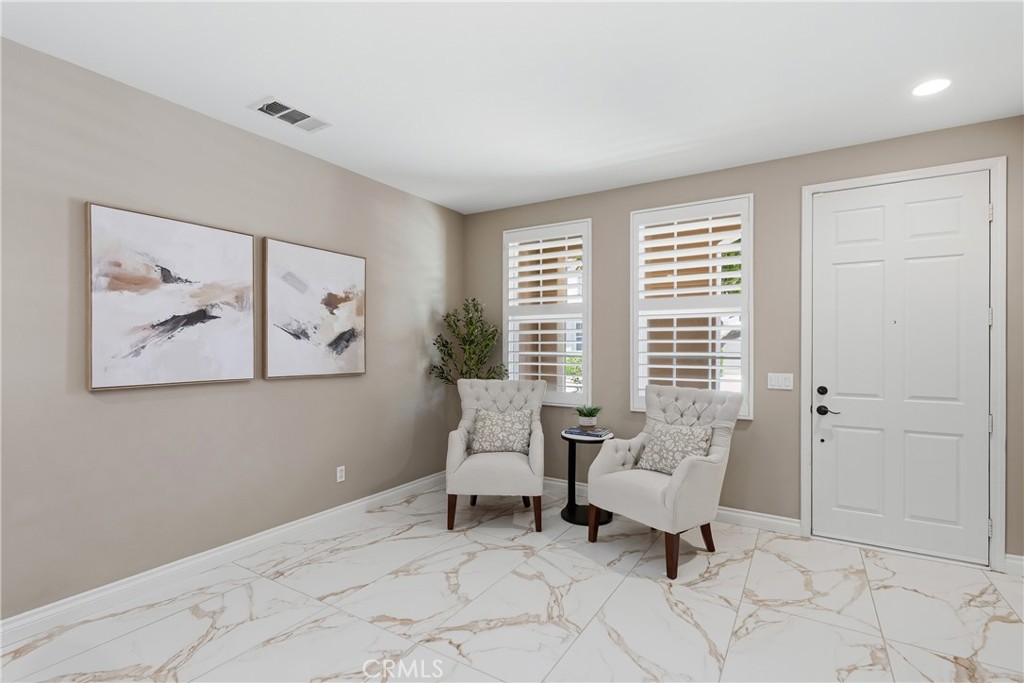 23822 Via Campana Property Photo 9