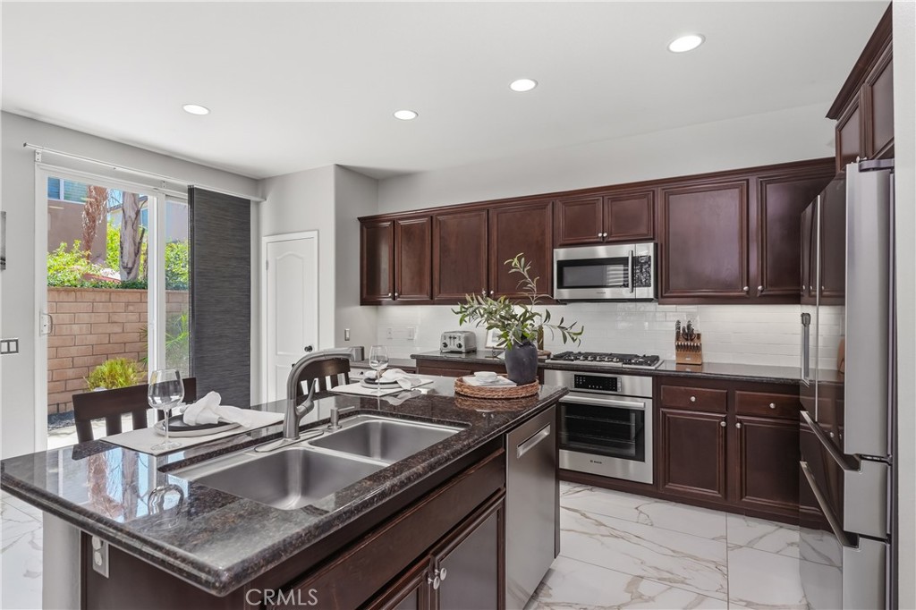 23822 Via Campana Property Photo 23