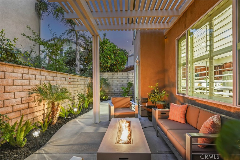 23822 Via Campana Property Photo 75