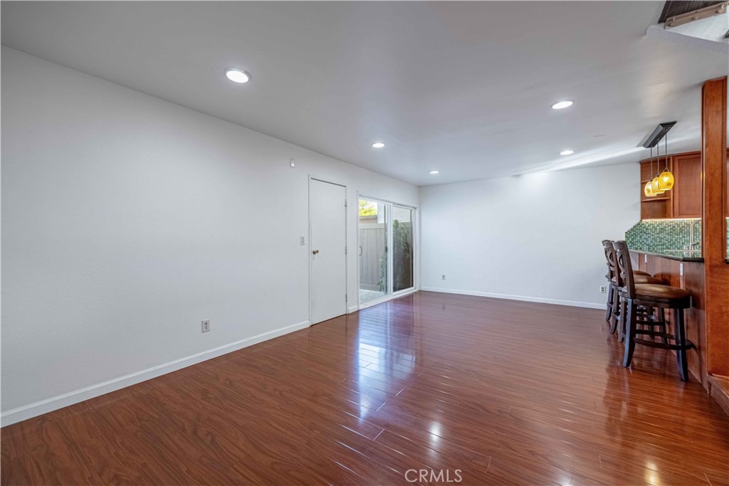 10055 Larwin 3 Property Photo 18