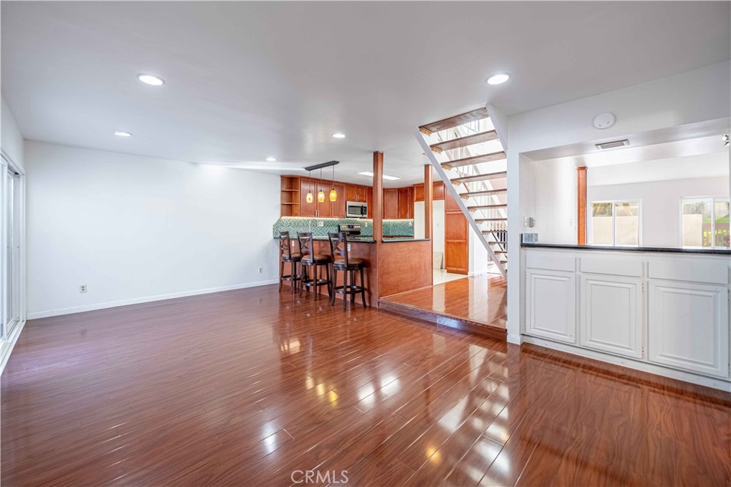 10055 Larwin 3 Property Photo 23