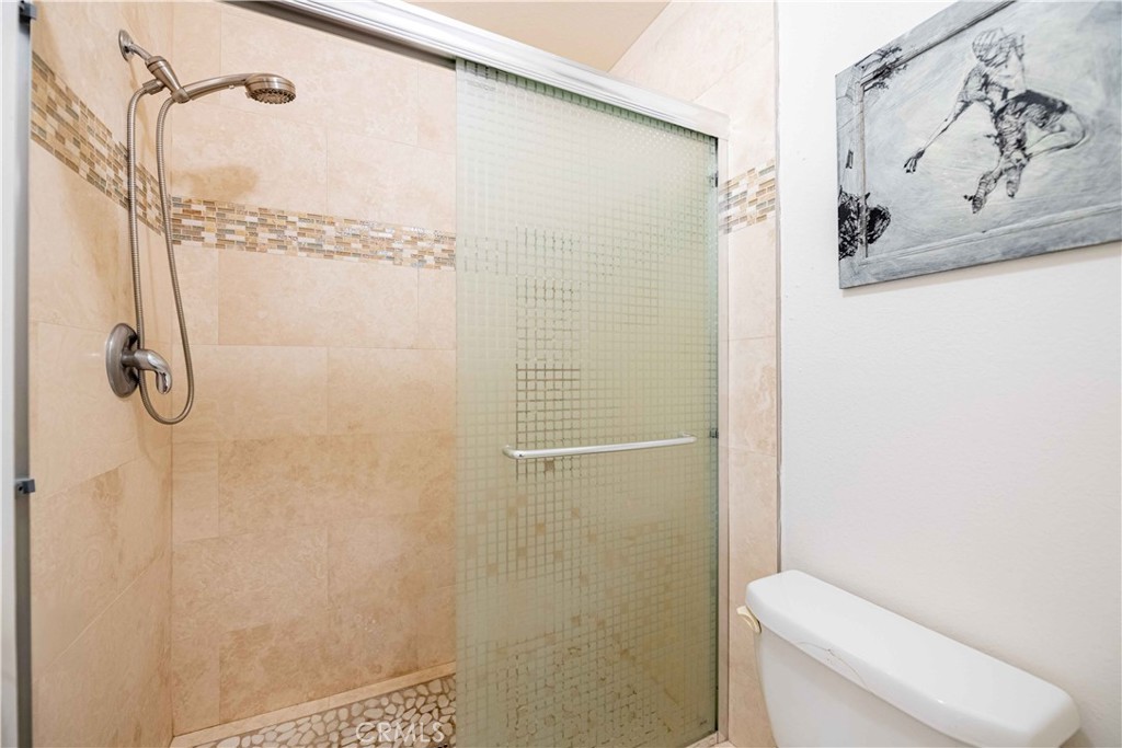 10055 Larwin 3 Property Photo 42