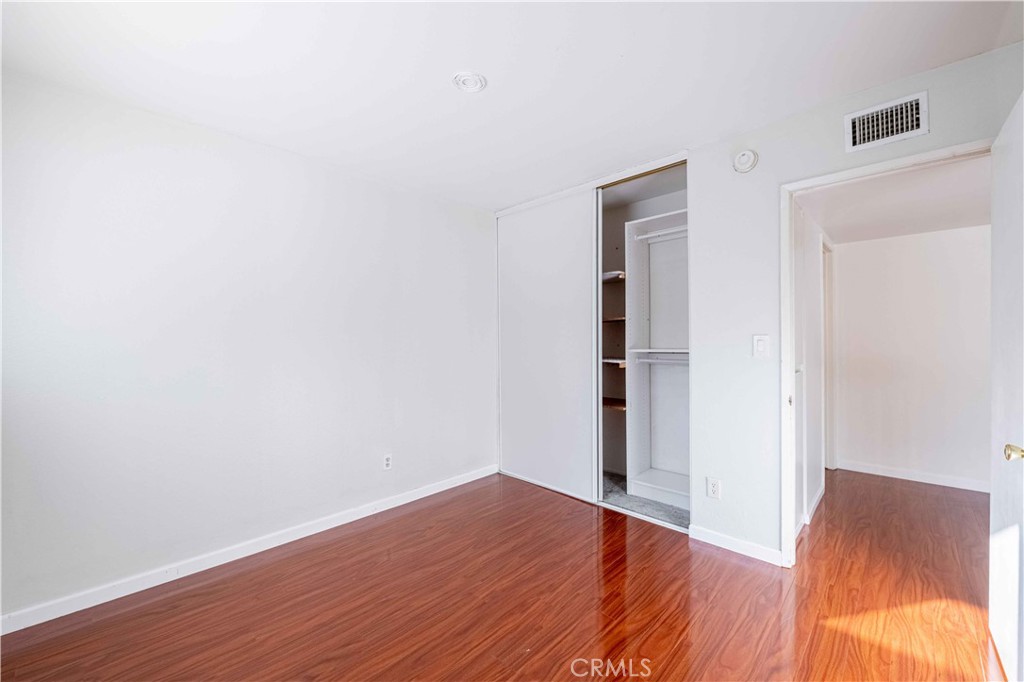 10055 Larwin 3 Property Photo 45