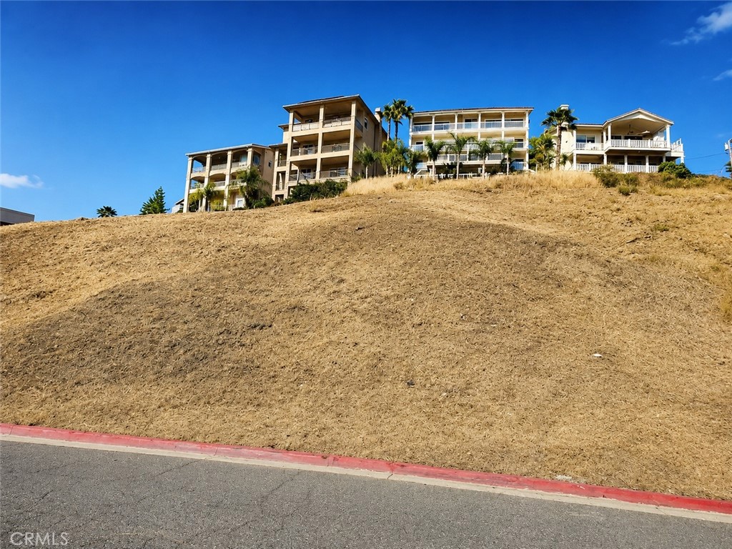 22343 San Joaquin Drive Property Photo 14