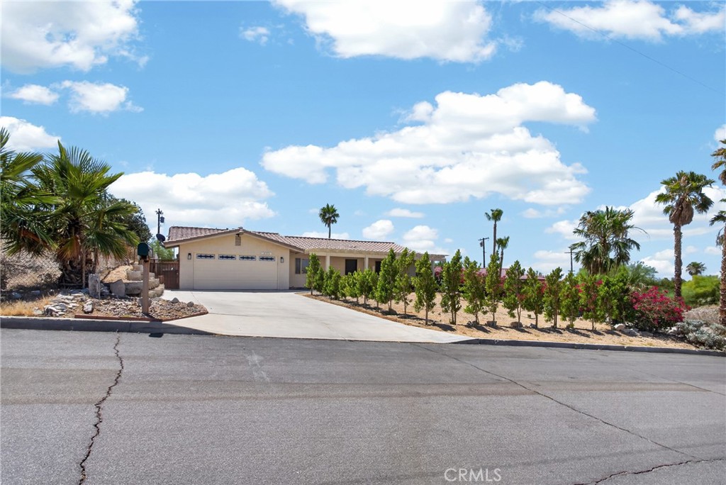 12570 Reposo Way Property Photo 2