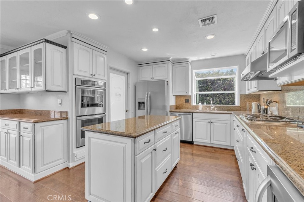 7014 Middlesbury Ridge Property Photo 12