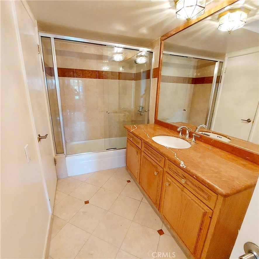 16545 Park Lane Circle Property Photo 12