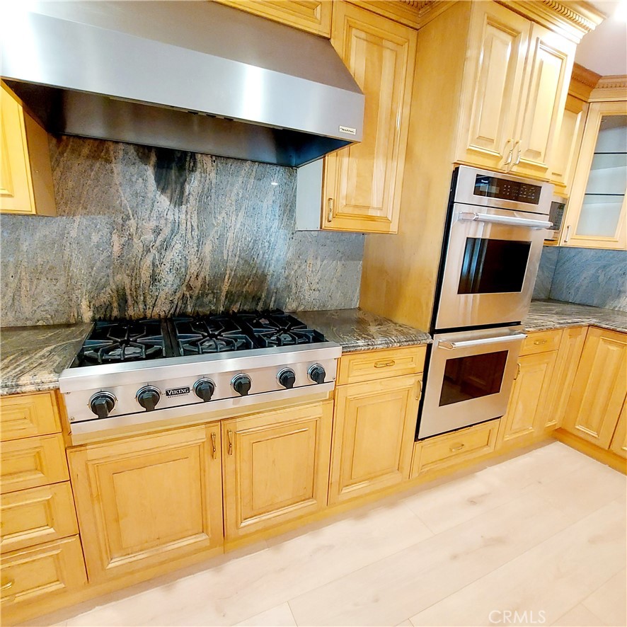 16545 Park Lane Circle Property Photo 15