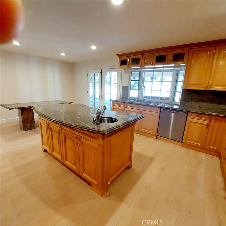 16545 Park Lane Circle Property Photo 17