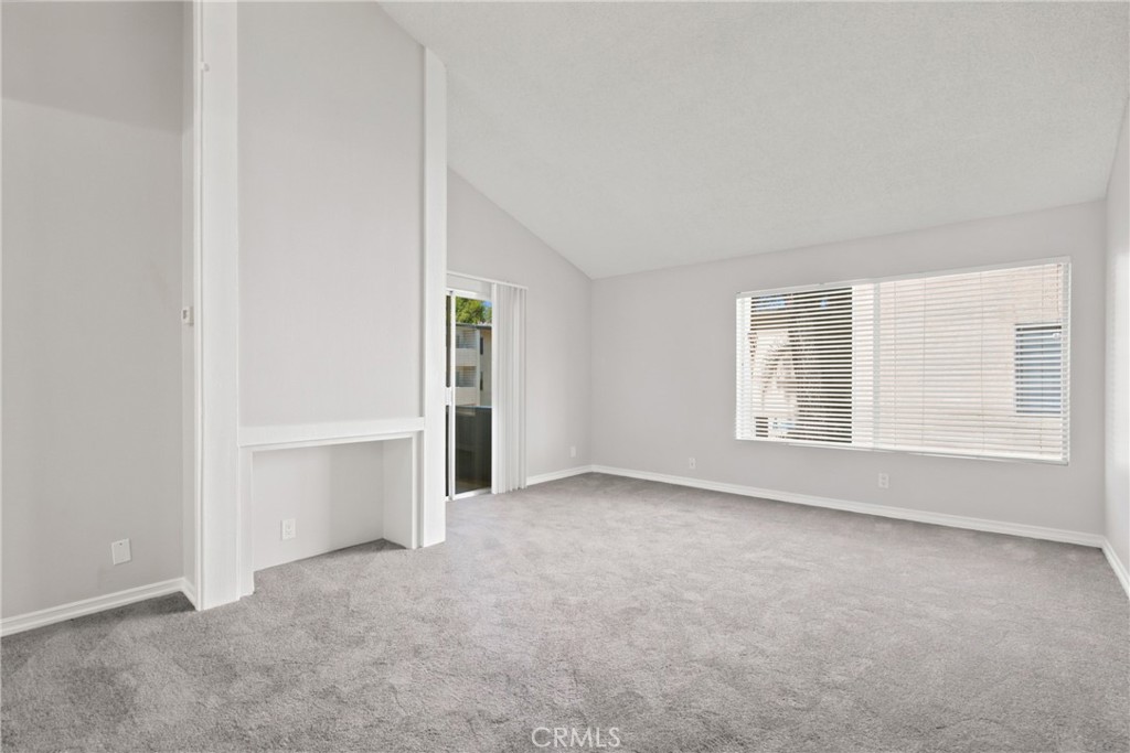 15425 Sherman Way 211 Property Photo 4