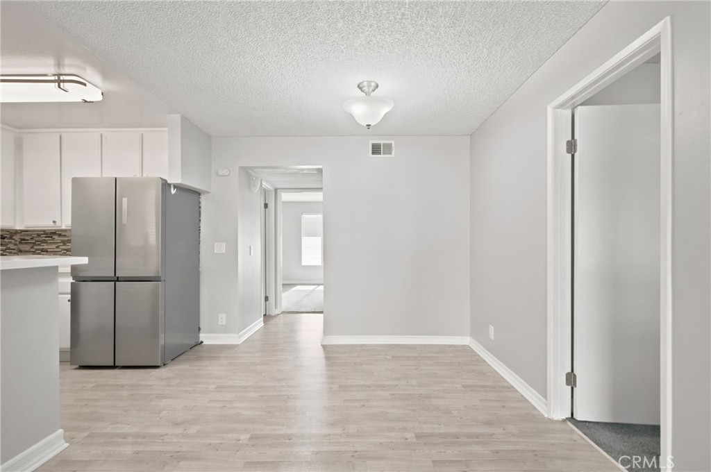 15425 Sherman Way 211 Property Photo 6