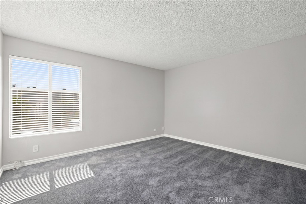 15425 Sherman Way 211 Property Photo 10