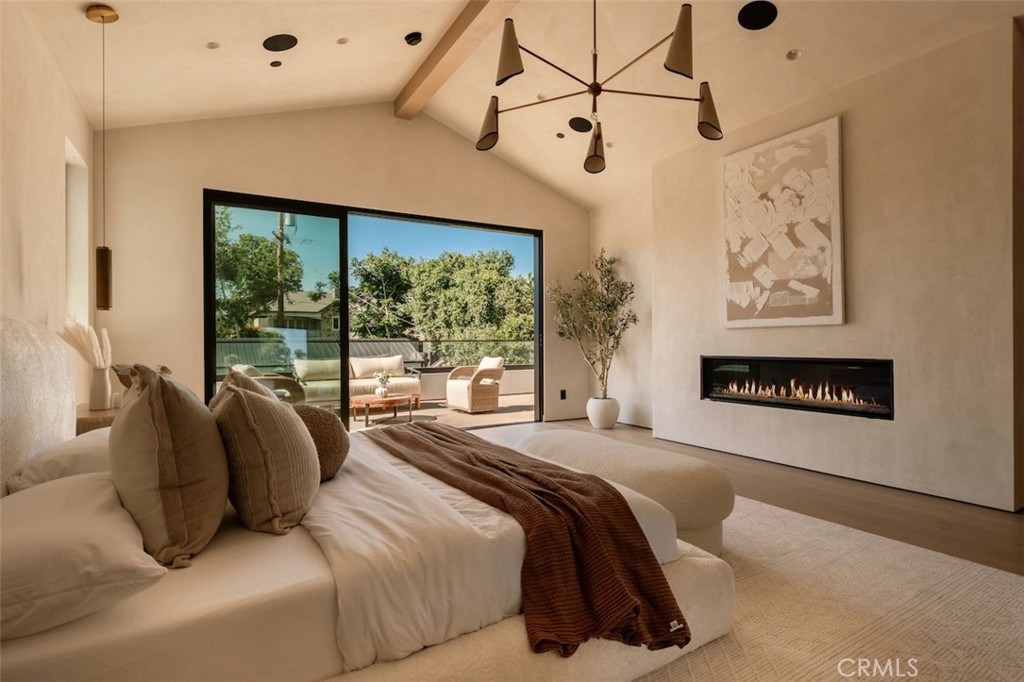 10433 Valley Spring Lane Property Photo 43