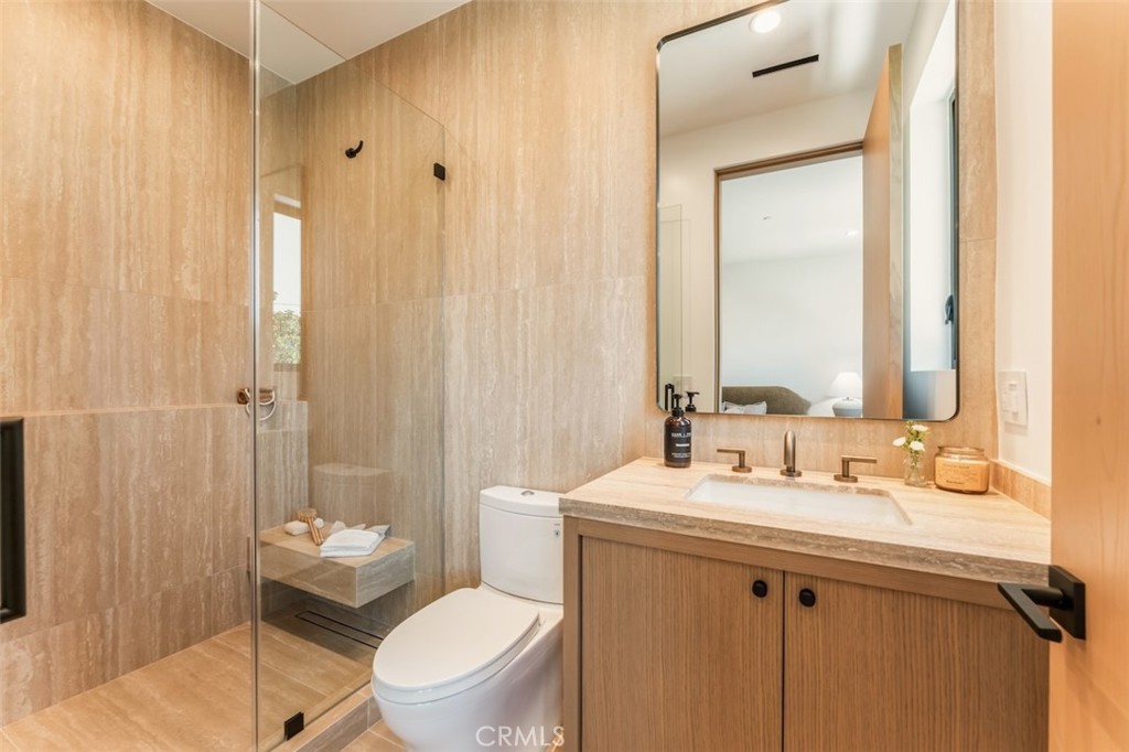 10433 Valley Spring Lane Property Photo 61