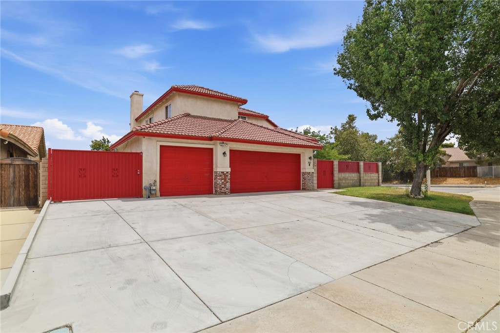 3002 Purple Sage Lane Property Photo 3