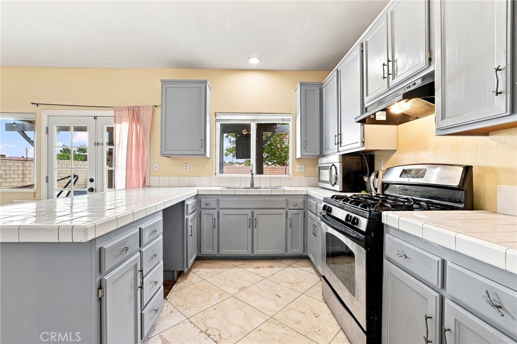 3002 Purple Sage Lane Property Photo 10