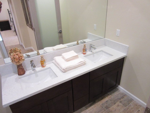 2239 Bernina Property Photo 11