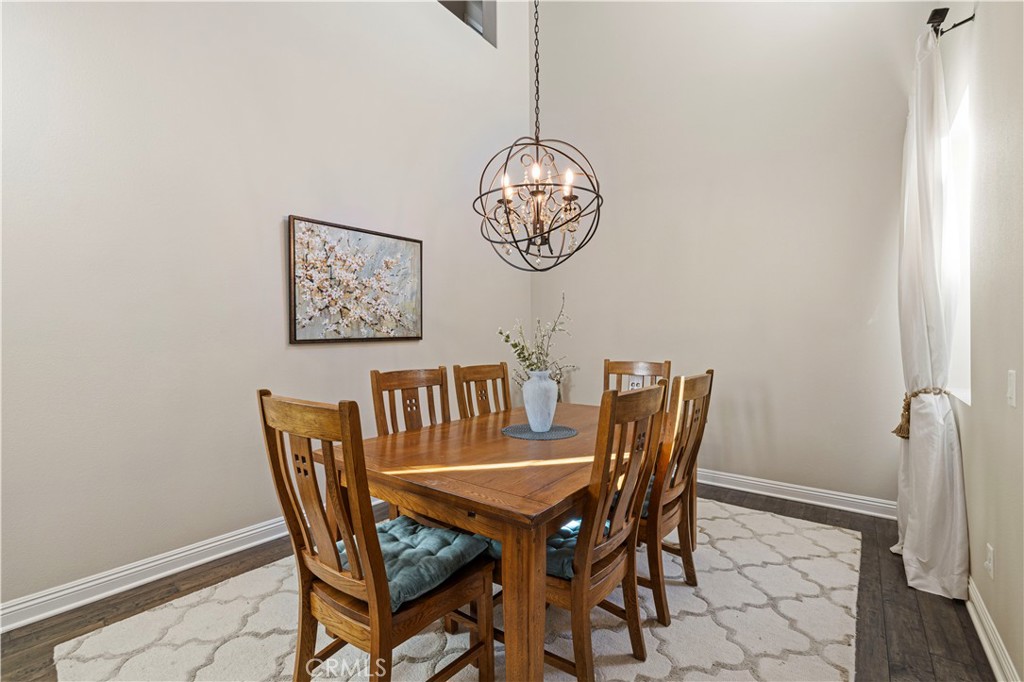 28417 Steel Property Photo 7