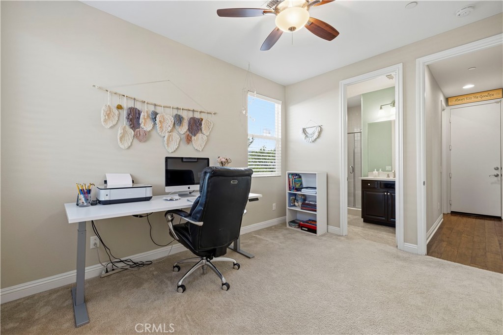 28417 Steel Property Photo 25