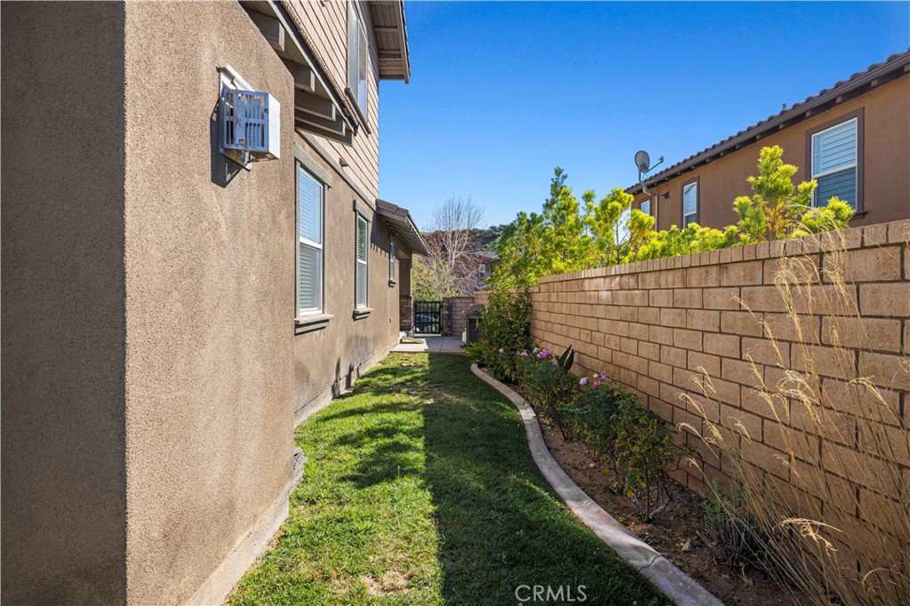 28417 Steel Property Photo 67