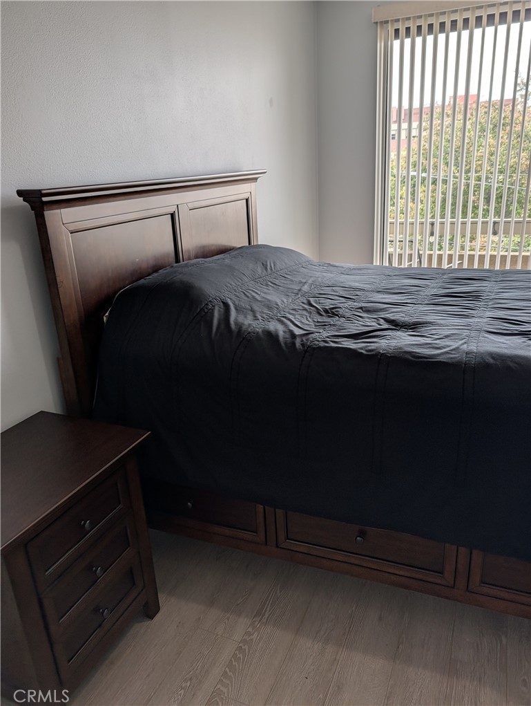 4430 Noble Av Property Photo 4