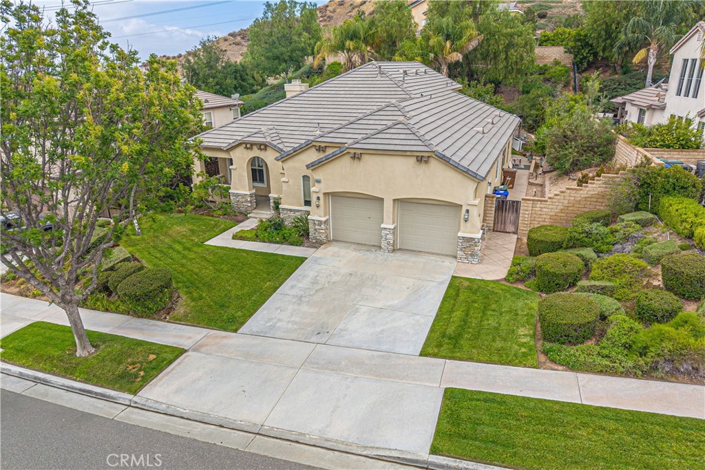 28859 Rock Canyon Property Photo 1