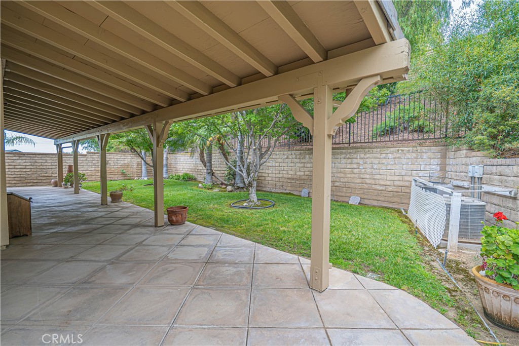 28859 Rock Canyon Property Photo 5