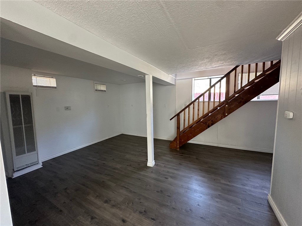 733 Canada Property Photo 2