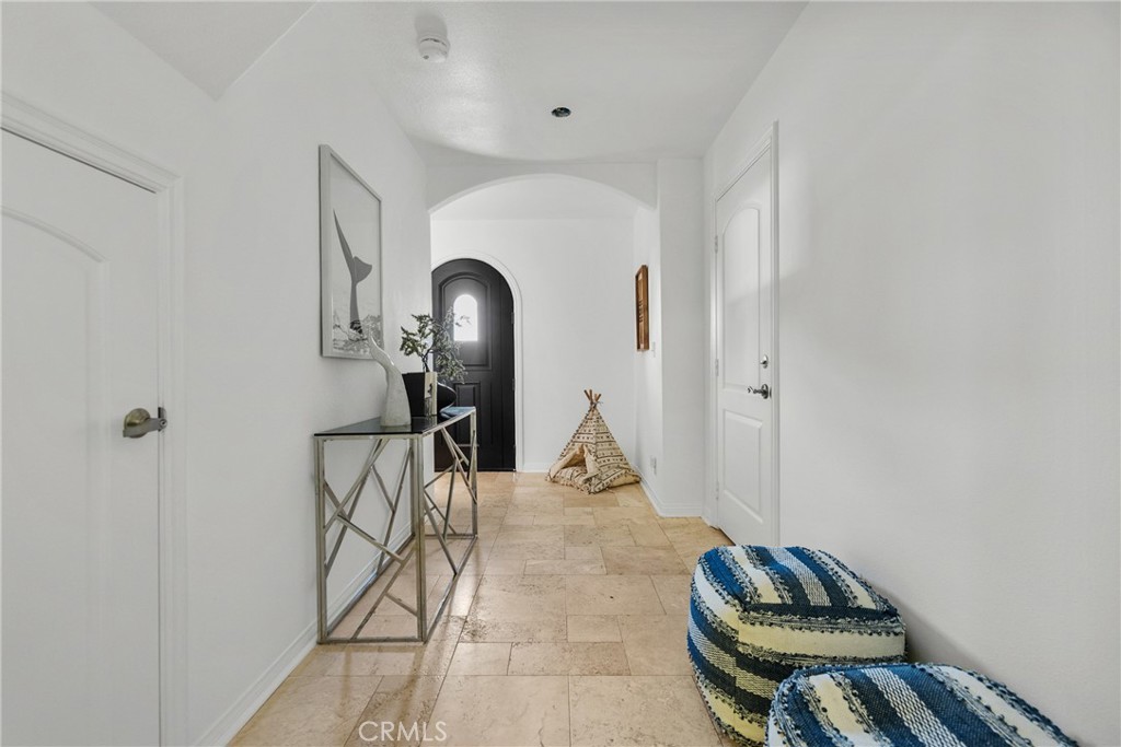 3933 Sunset Lane Property Photo 12