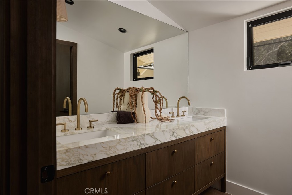 3655 Wrightwood Property Photo 14