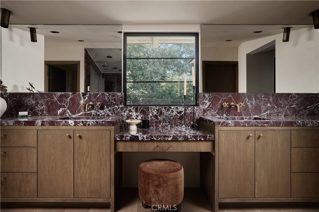 3655 Wrightwood Property Photo 19