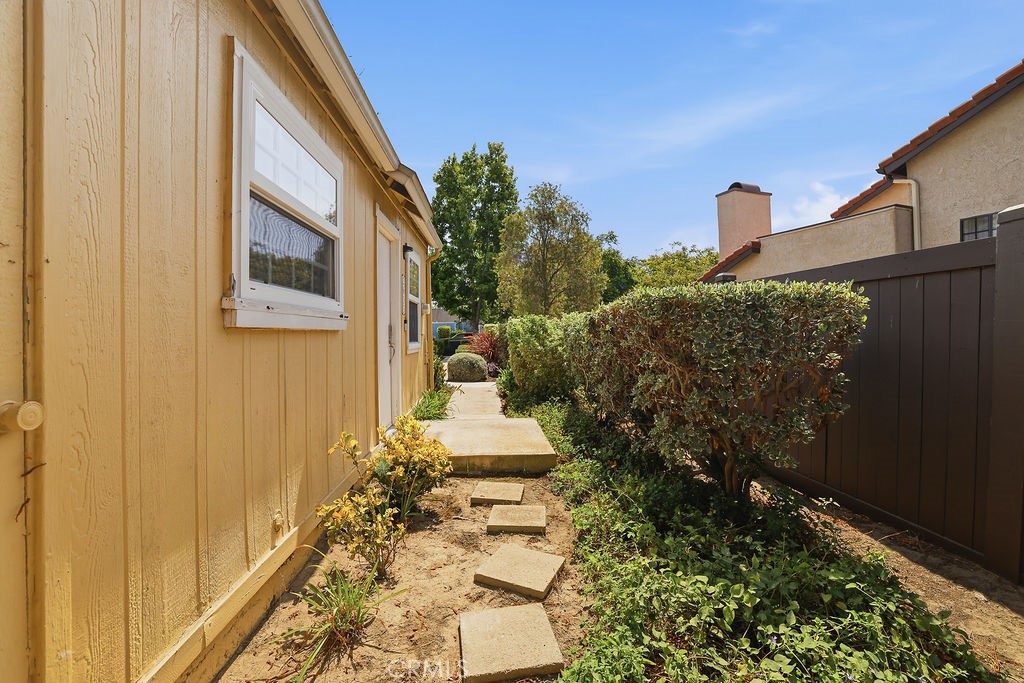 2633 Galleon Avenue Property Photo 28